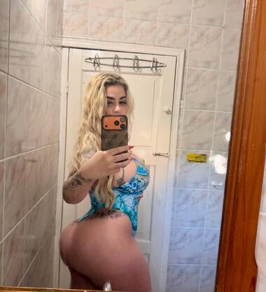 Sofia est ben sexy.