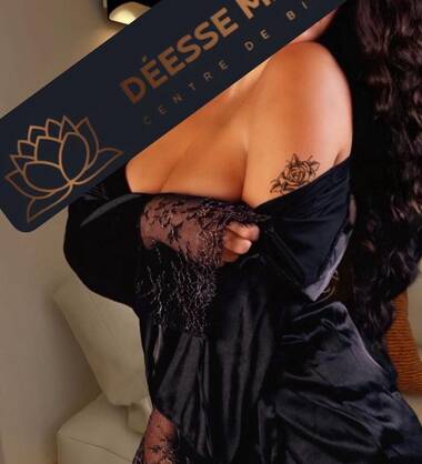 INES - DEESSE MASSAGE