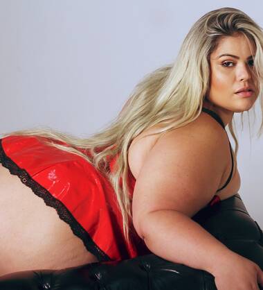 Gross cul ! Big woman curves