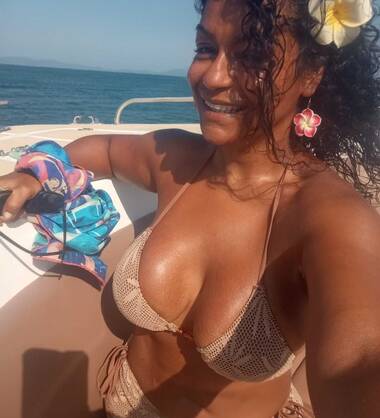Karina Brasil Novia