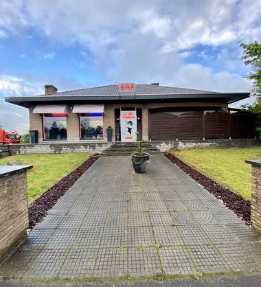 Le Castel /Le Victoria/La Louve