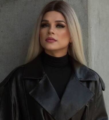 Latina comble vos fétiches