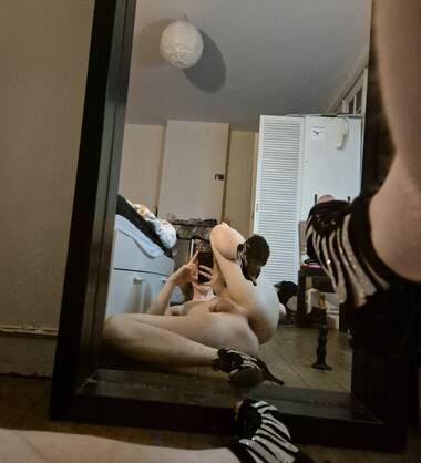 Alyx ta copine trans gourmande