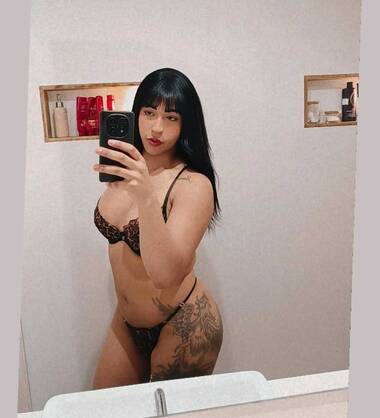 Tayna   linda