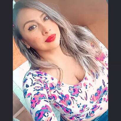 Lucia multi-orgasmique