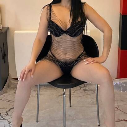 Ema Hot