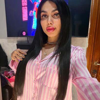 Katy jolie chaud 23cm gros cul