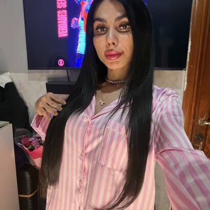 Katy trans brune chaude XXL