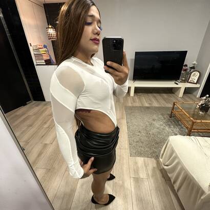 TS Très Active Latina dominante