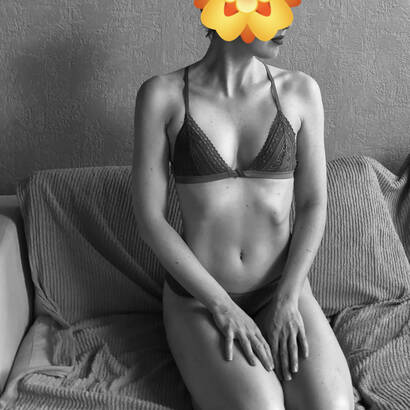 Jeune femmes douce et sensuelle