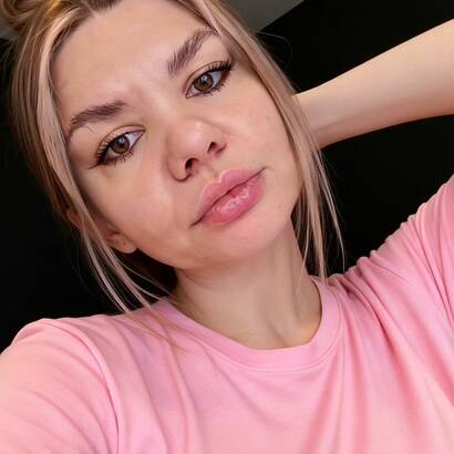 Maria hot