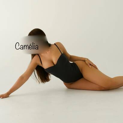 CAMÉLIA | jeune Tantrika