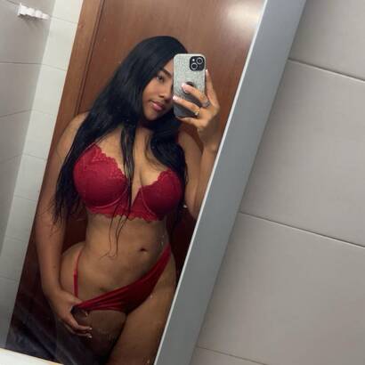 Colombiana sin tabú y muy sexy