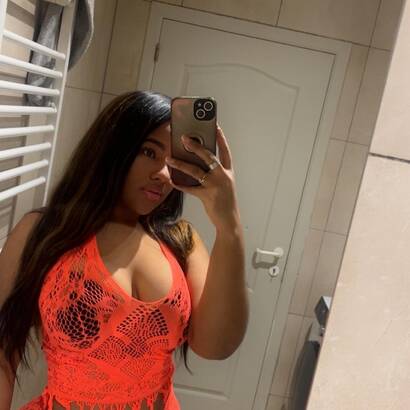 Colombiana sin tabú y muy sexy