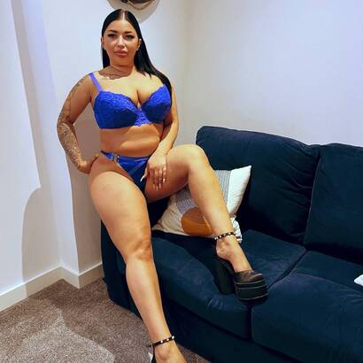 Nouveau dans la ville AnnA