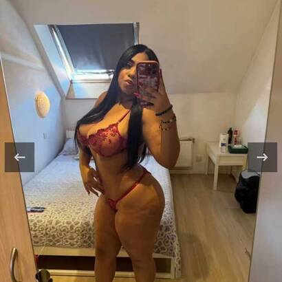 Victoria sexy elegante Etterbeek
