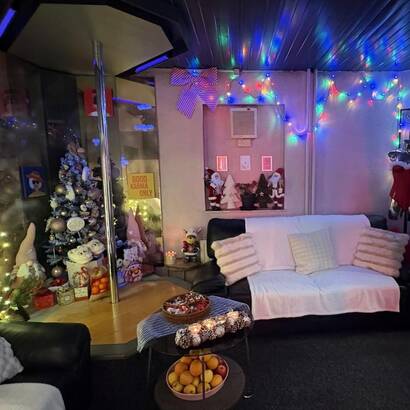 Bar l\'Xtase Zen Hôtesses champag