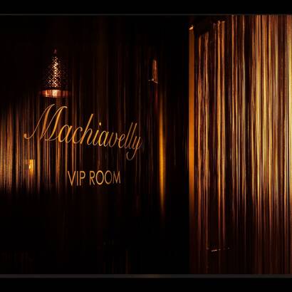 Machiavelly Salon de Nuit…