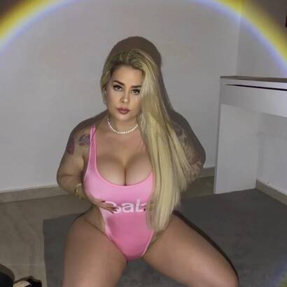 Sofia est ben sexy.