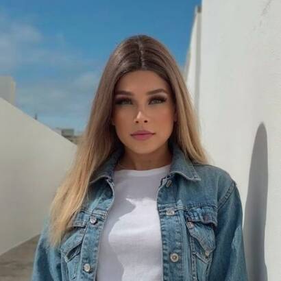 Latina comble vos fétiches