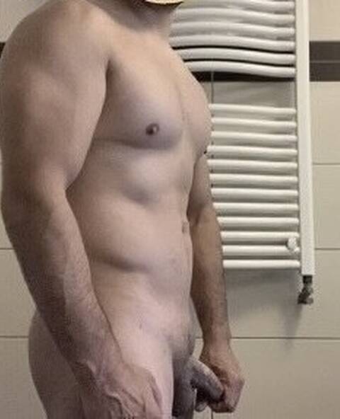 Hot Sami