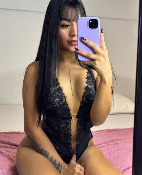 Rousse sexy girlfriend