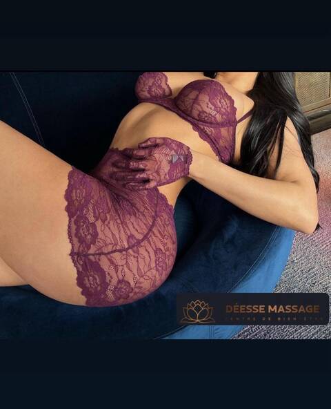 DINA  - DEESSE MASSAGE