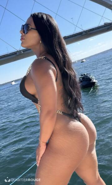Mia quente