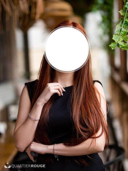 Alexxxa Fountain Girl