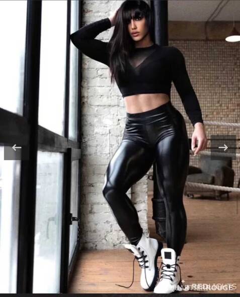 Zendaya XXL