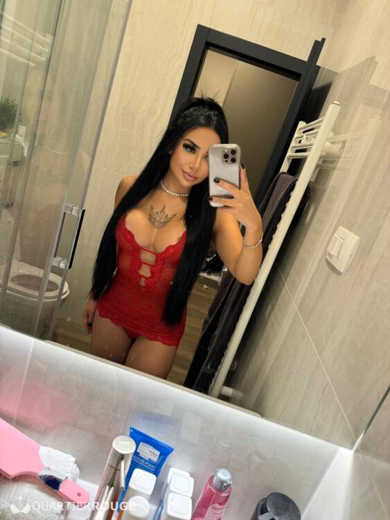 Privé Thaina hot