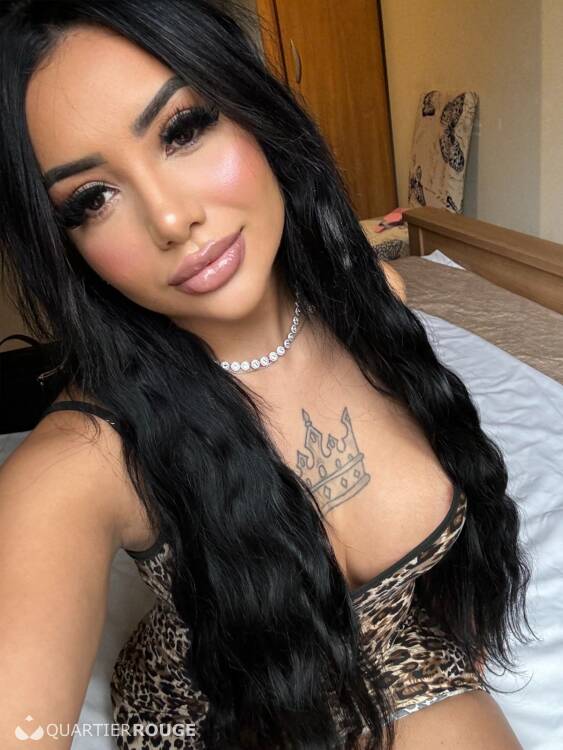 Privé Thaina latina