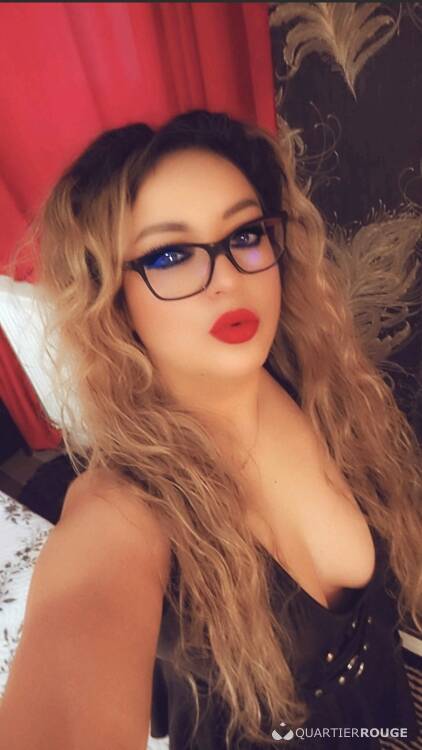 Priv&eacute; !!! Claudia SALOPE