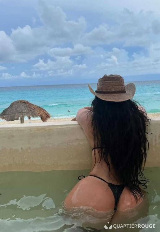 Privé Chatte très HUMIDE 69