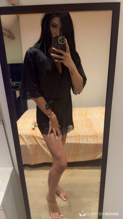 Priv&eacute; Rebecca