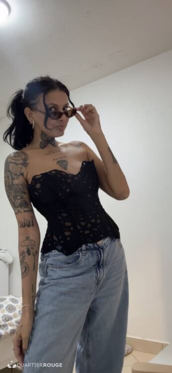 Priv&eacute; Gabriela Souza