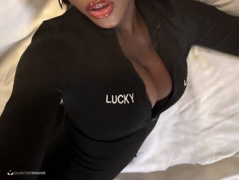 Priv&eacute; Inaya Malika