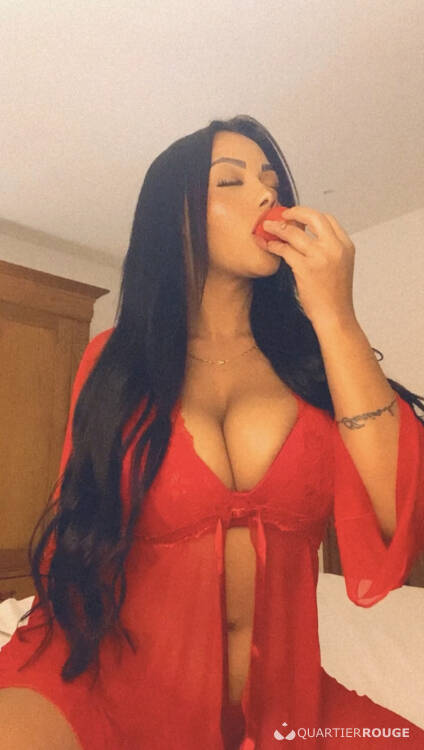 Privé Bella Oliveira