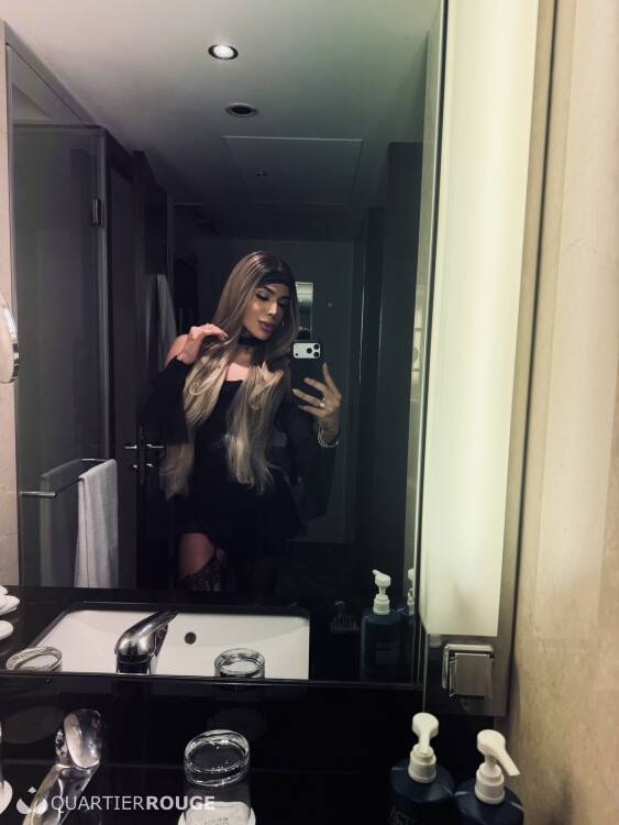 Priv&eacute; Cristal