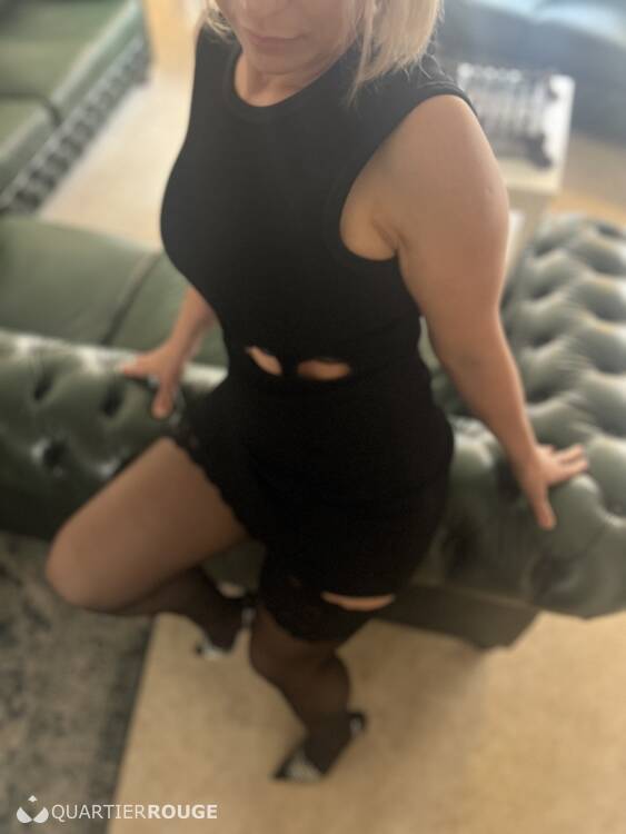 Privé Vlaamse & Nederlandstalige escort.