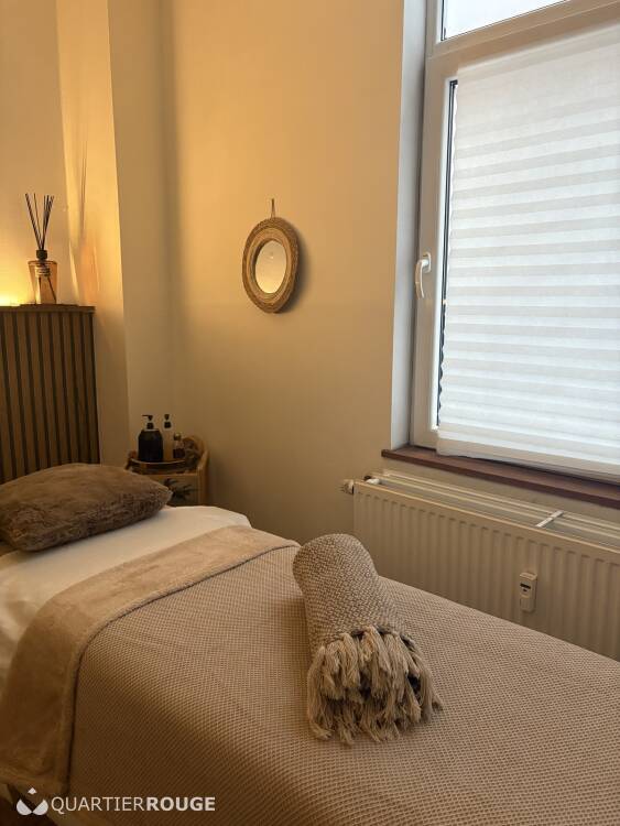 Priv&eacute; Masseuse RITUEL