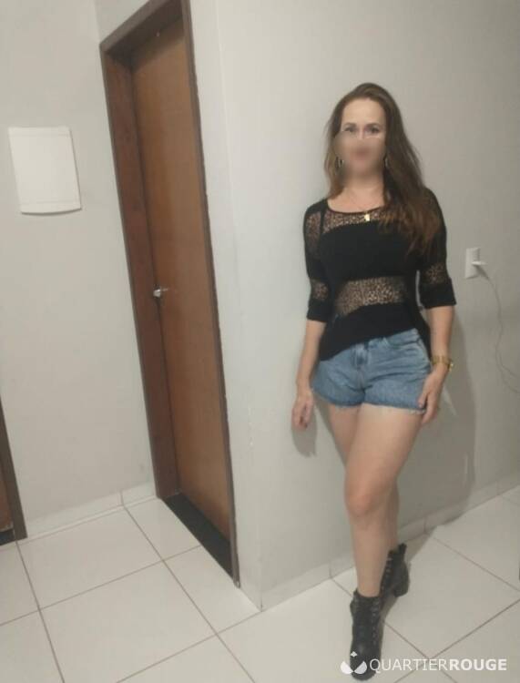 Privé Julianna