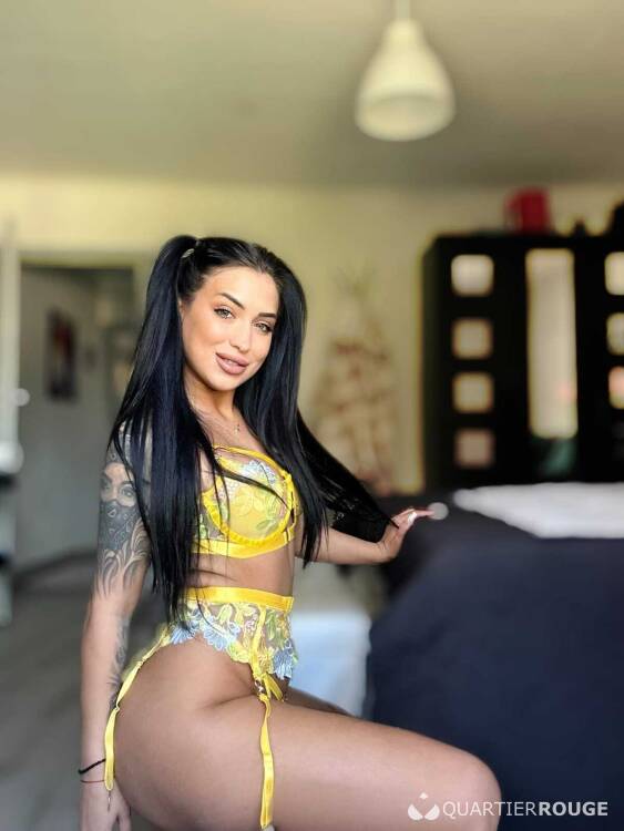 Privé Amira
