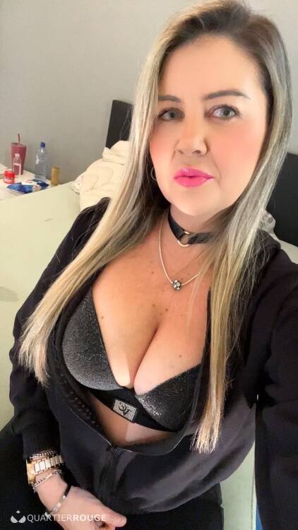 Privé Leticia