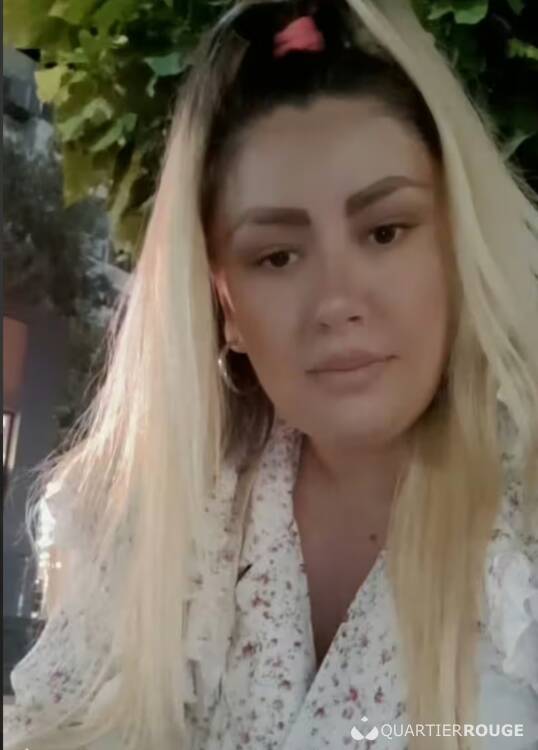 Escort Alice big boobs