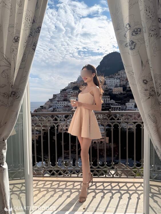 Escort Julia Lianne