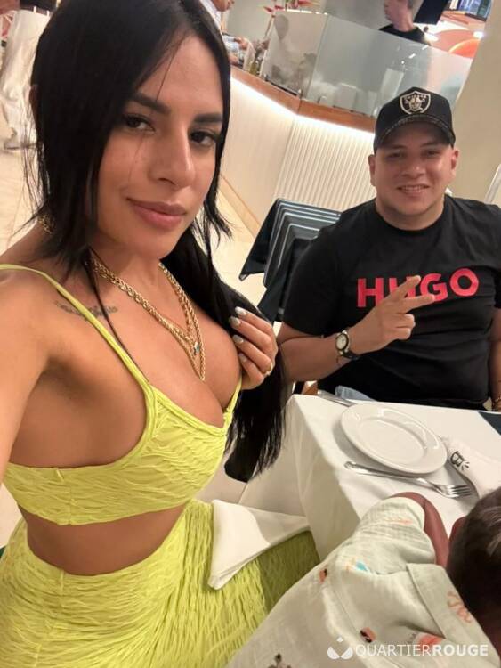 Privé Valeria latina 100% real