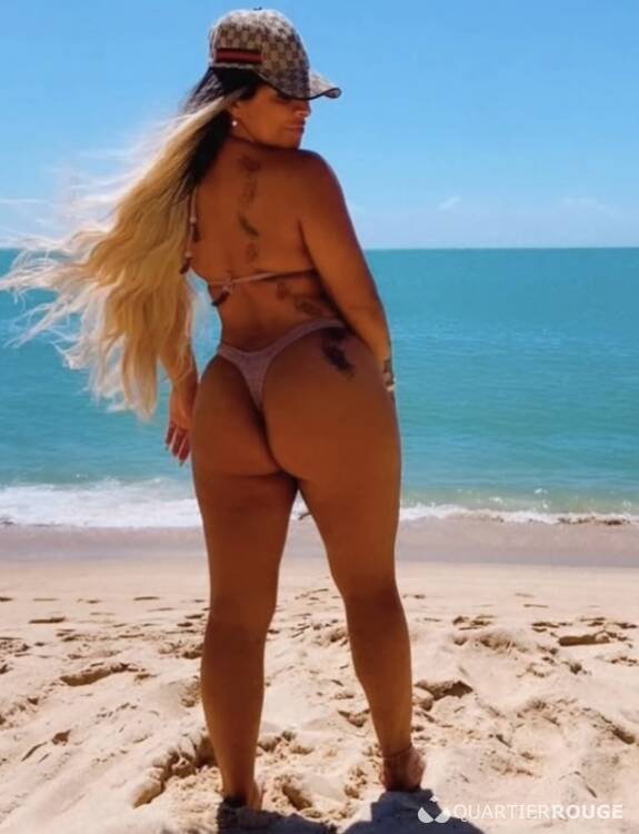 Privé Lara Latina