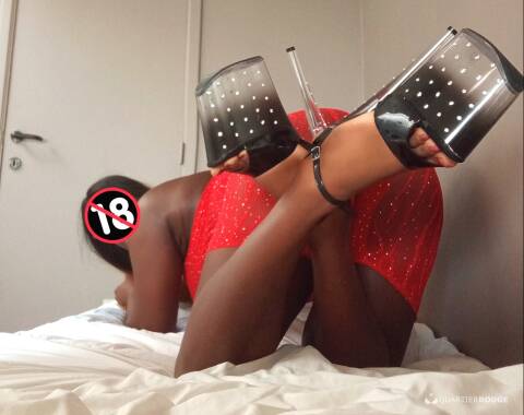 Priv&eacute; Daisy pipe