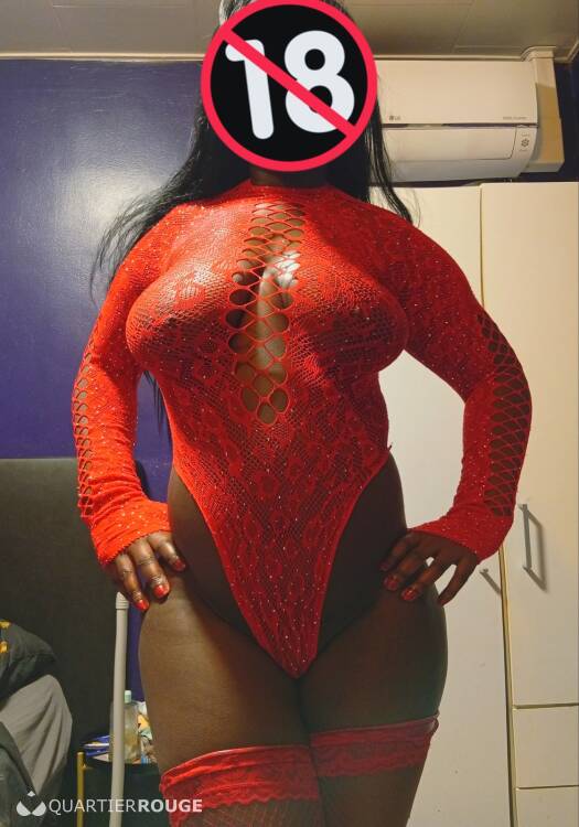 Priv&eacute; Naomi Campbell